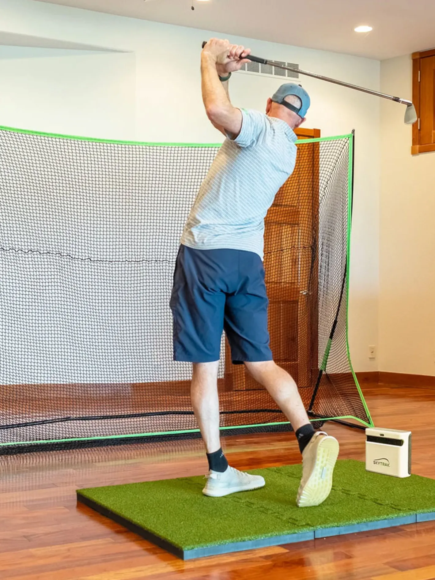 Skytrak + Portable Golf Sim Studio